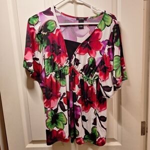 GNW Women's Floral Top Red Green Black Medium